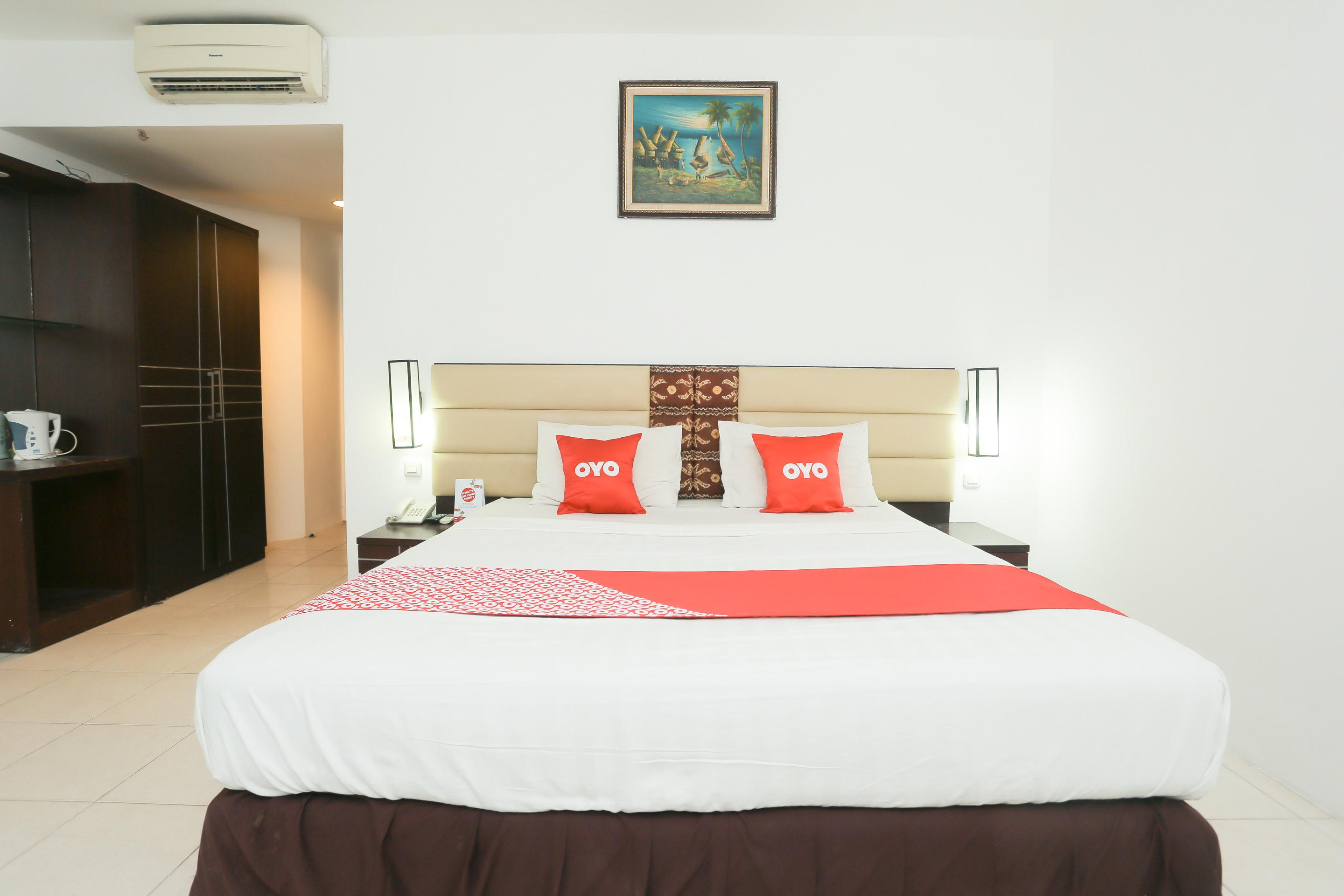 Oyo 1724 Hotel Sembilan Sembilan Banjarmasin  Exterior photo