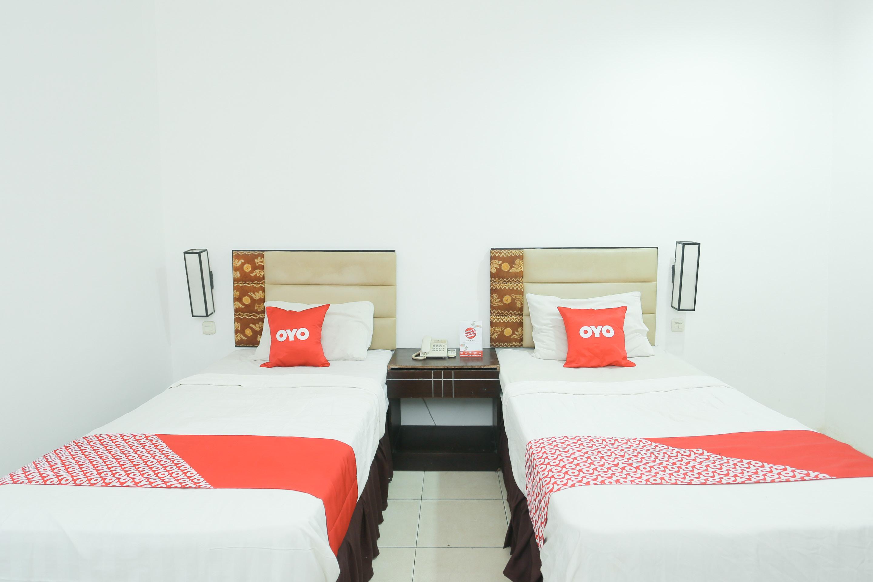 Oyo 1724 Hotel Sembilan Sembilan Banjarmasin  Exterior photo