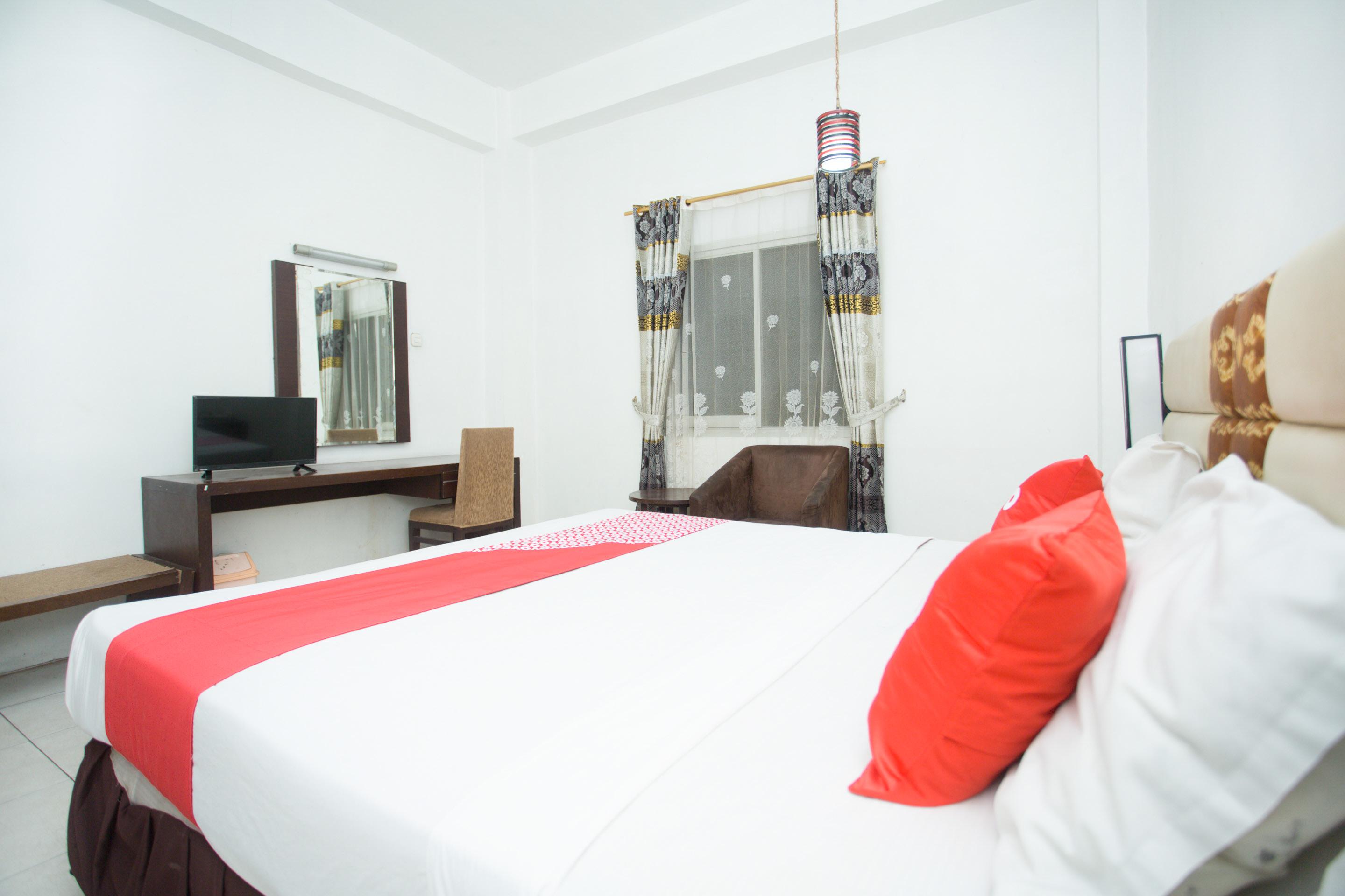 Oyo 1724 Hotel Sembilan Sembilan Banjarmasin  Exterior photo